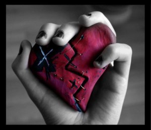 Broken-Heart-Backgrounds-Wallpaper
